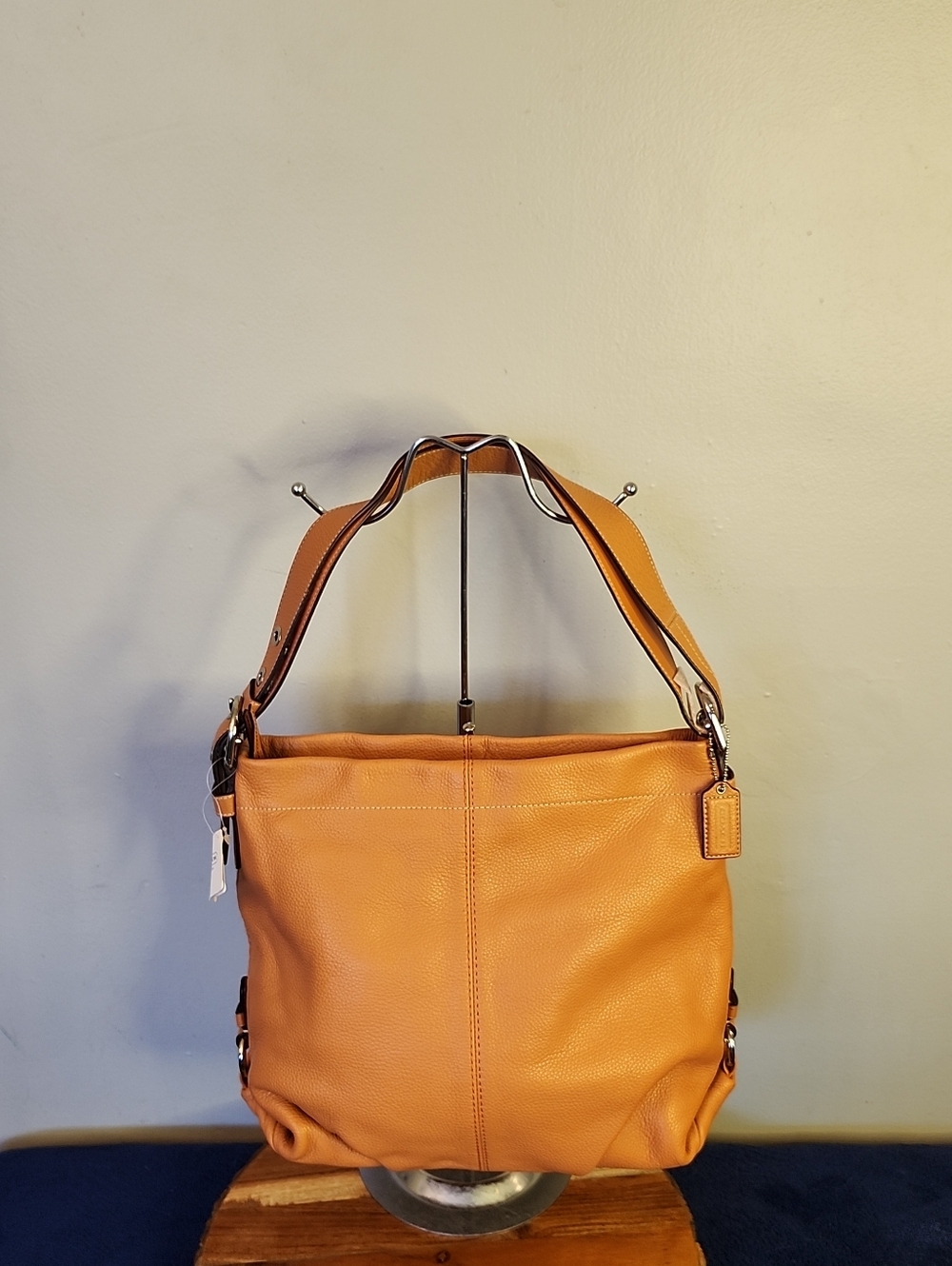 Coach Leather Covertible Duffle Bag In Tangerine NWT $358 Has Some Small Marks